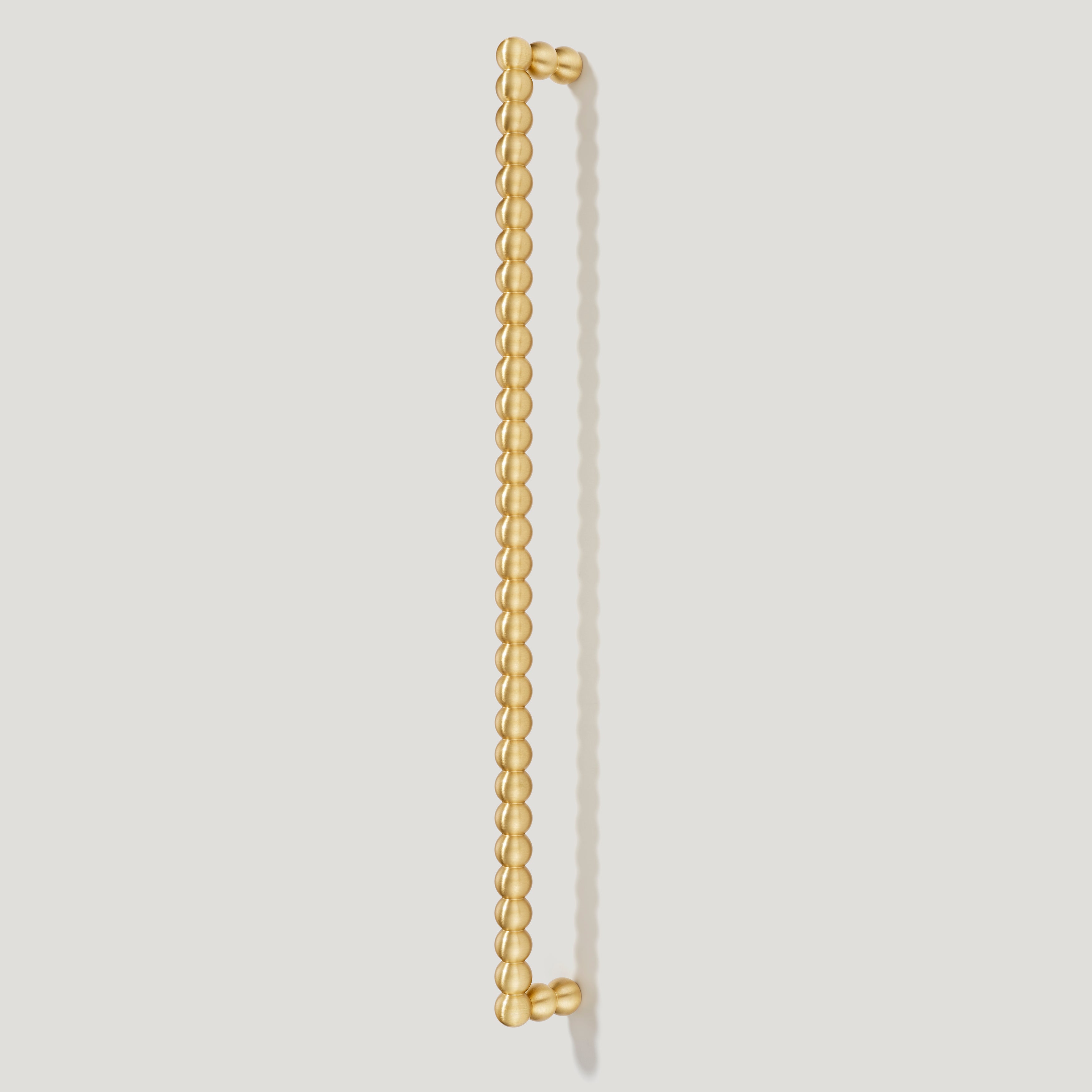 Plank Hardware Cabinetry BOBBIN 476mm Heavyweight Handle - Brass
