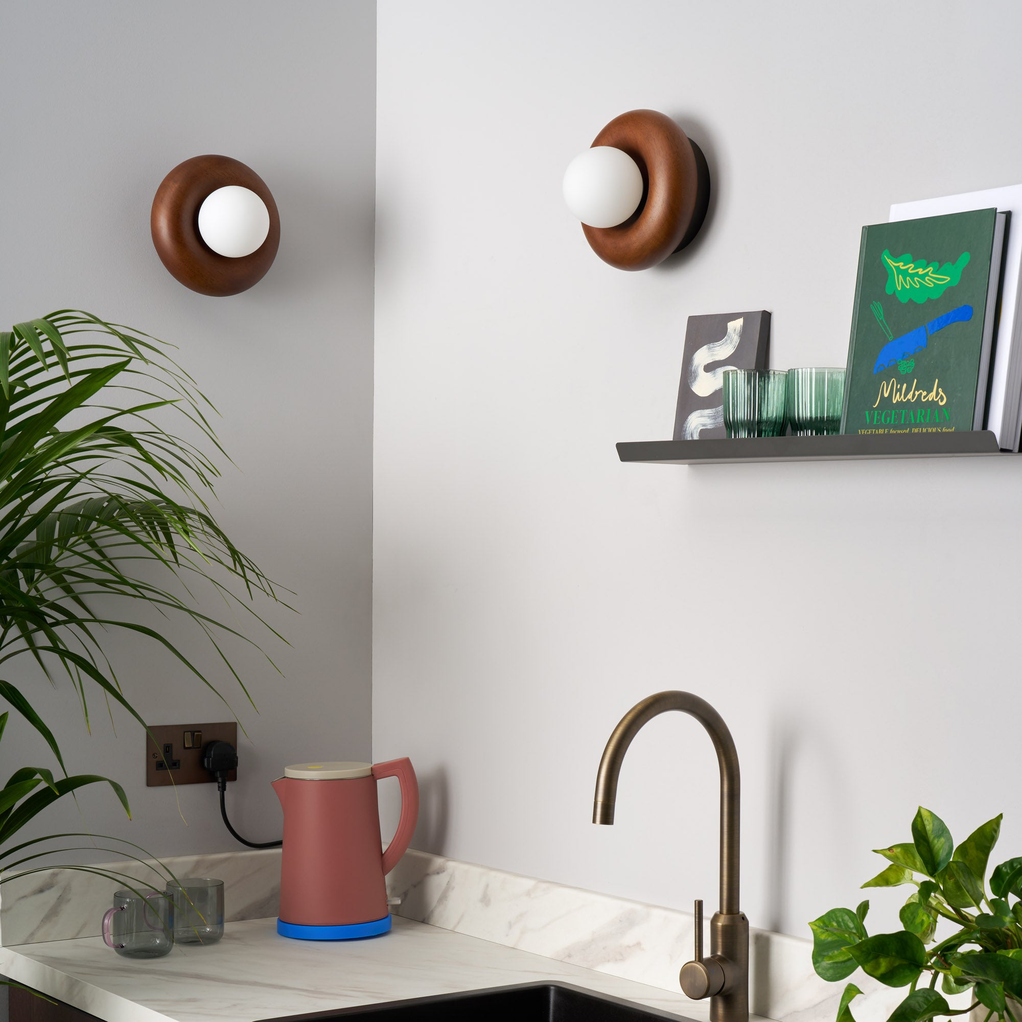 Plank Hardware Lighting NOVI Doughnut Wall Light - Walnut